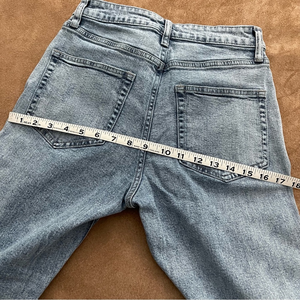 Wild Fable High Rise Mom Jeans Light Wash Size 2 - Picture 14 of 16